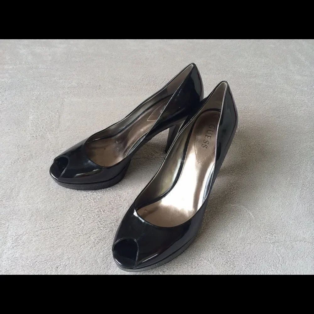 Guess Peep Toe Patent Leather Platform Pump